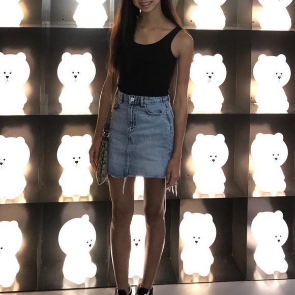 H&M Denim Mini Skirt - Picture 6 of 6